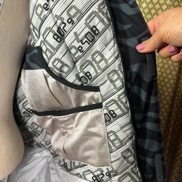 E 408 Ski Jacket - Picture 8 of 11